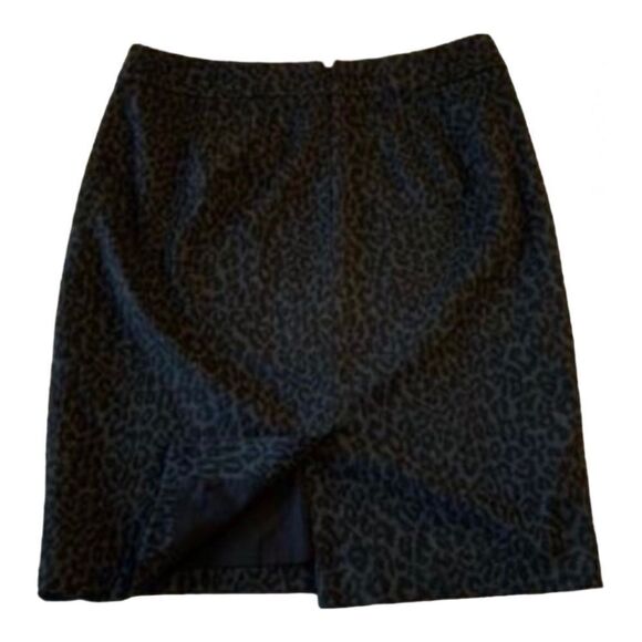 Ann Taylor LOFT Black Animal Print Skirt size 8 - Picture 3 of 4